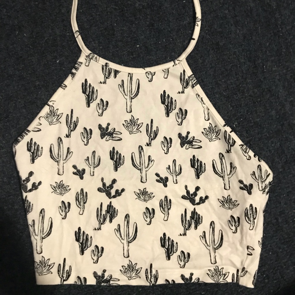 New black and white cactus crop top